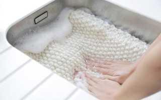 Как стирать шерстяной свитер?