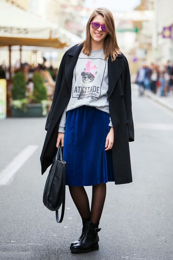 С чем носить синюю юбку